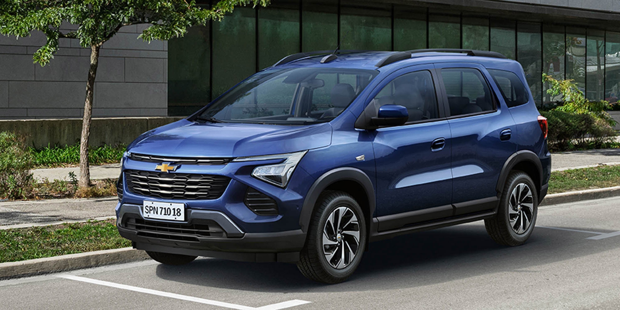 Realize seu sonho do carro próprio com a minivan Chevrolet Spin 2027